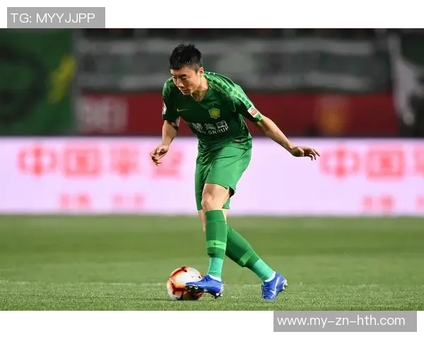 国安队李磊因右大腿肌肉拉伤预计缺阵四周球队面临人员紧张局面