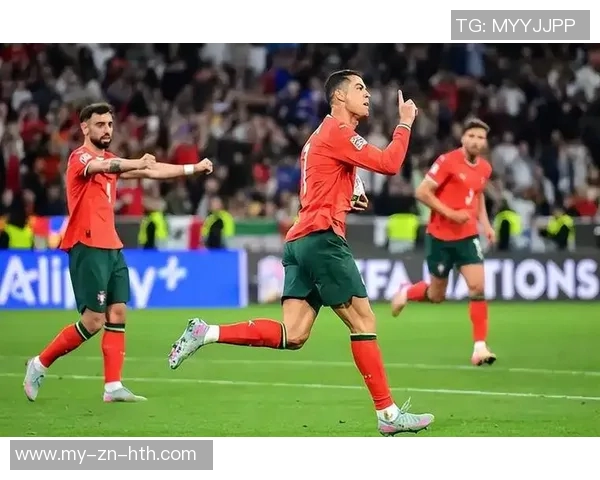 C罗将FIFA最佳投票权交给B席展现队长风范