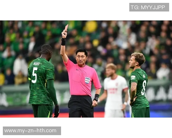 伊拉克主帅对马宁执法表示不满红牌判罚令人惊讶